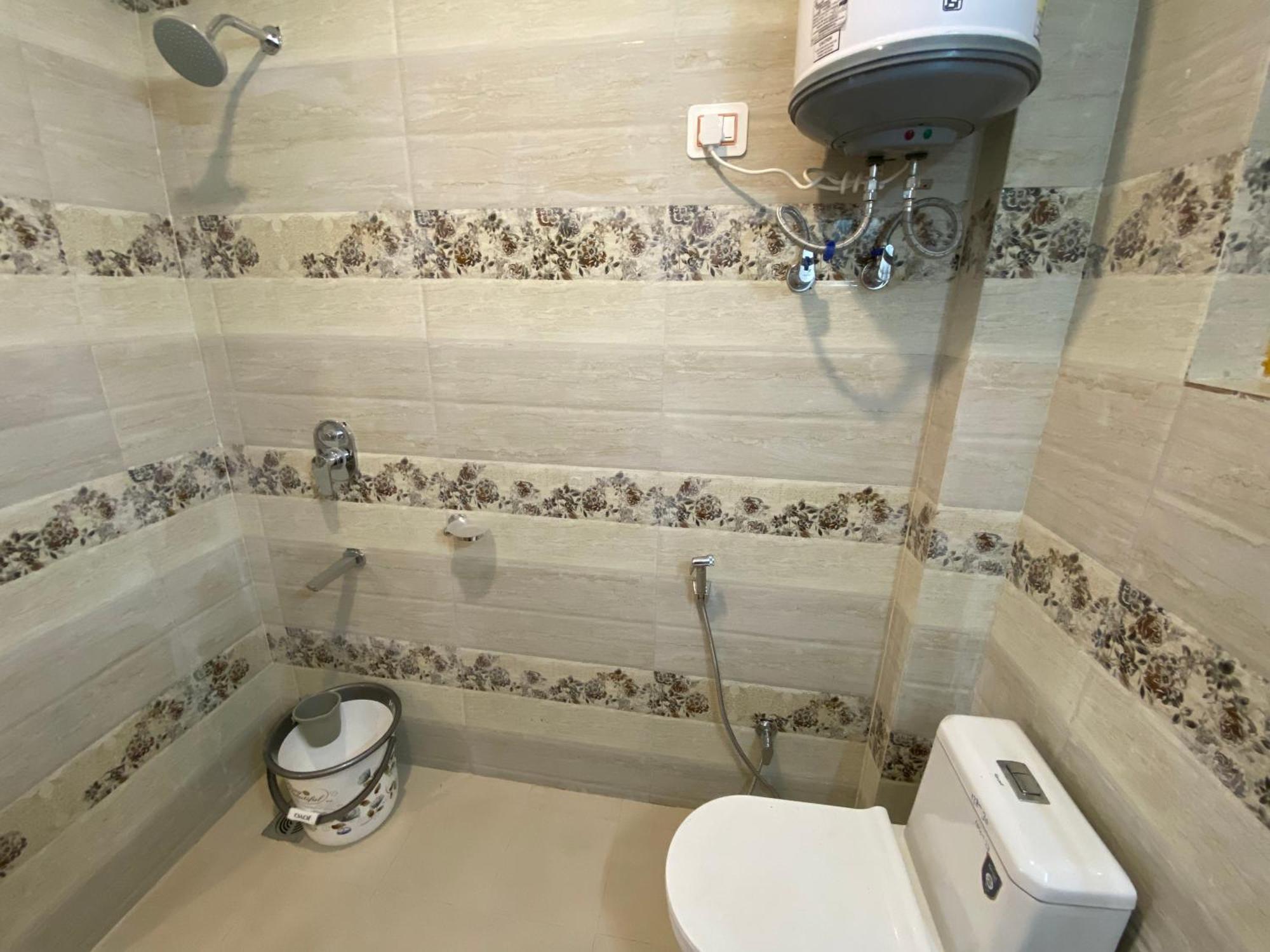 Redeem Cafe & Homestay Маклеод-Гандж Екстер'єр фото